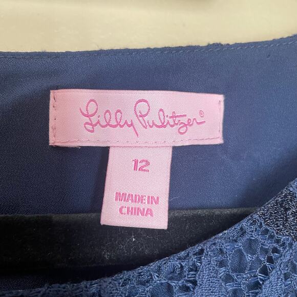 Lilly Pulitzer Jackelin Romper Size 12 Fern Gallery Lace Navy Blue Bell Sleeve - Picture 4 of 10